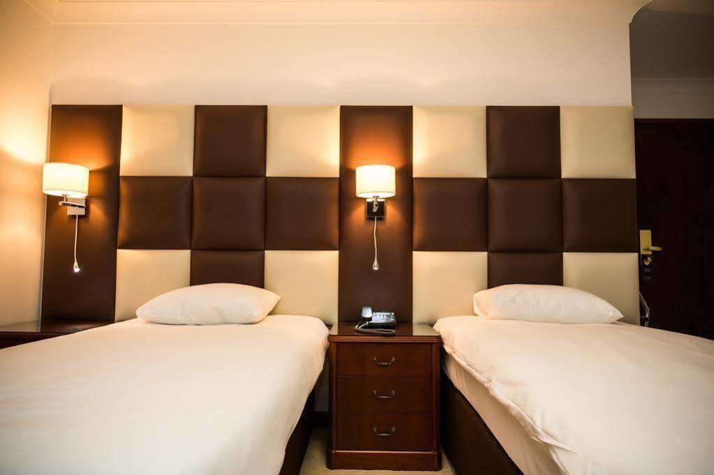 Steventon House Hotel Abingdon-on-Thames Bagian luar foto